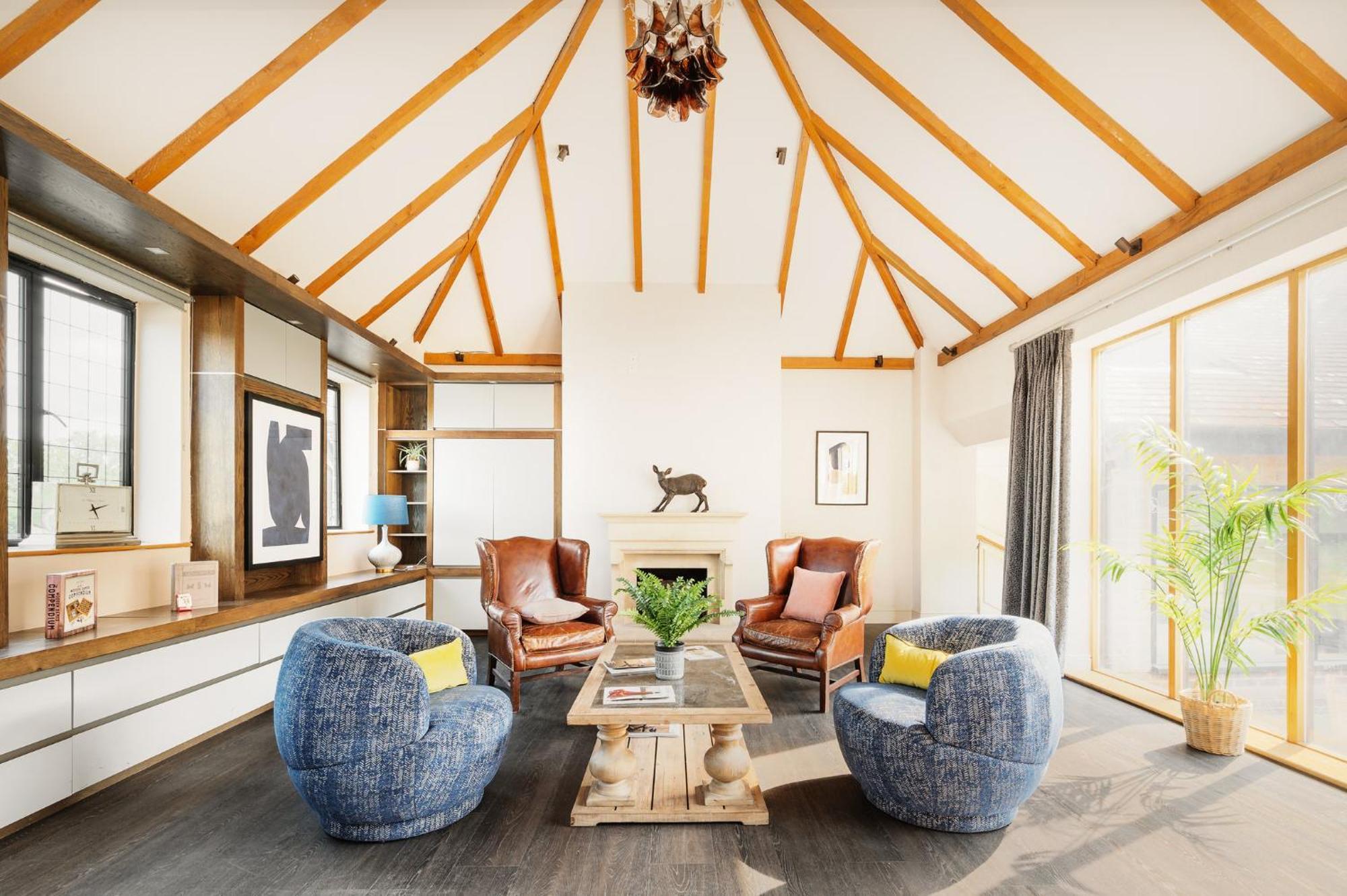 Voco Lythe Hill Hotel & Spa By Ihg Haslemere Exterior foto